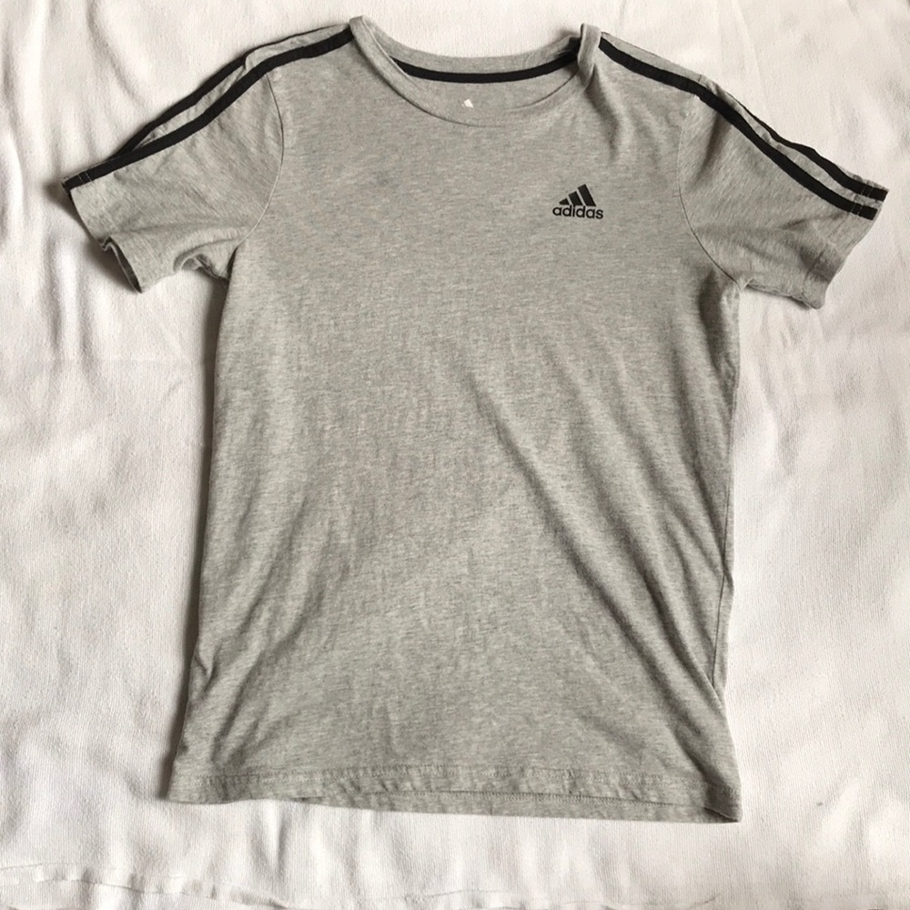 Adidas gray tee shirt